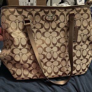 Never been used Signature Coach Tote. Goes great with any wardrobe